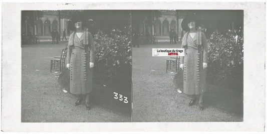 Personnages, Longchamp, Paris, plaque verre stéréoscopique, positif 8,5x17 cm