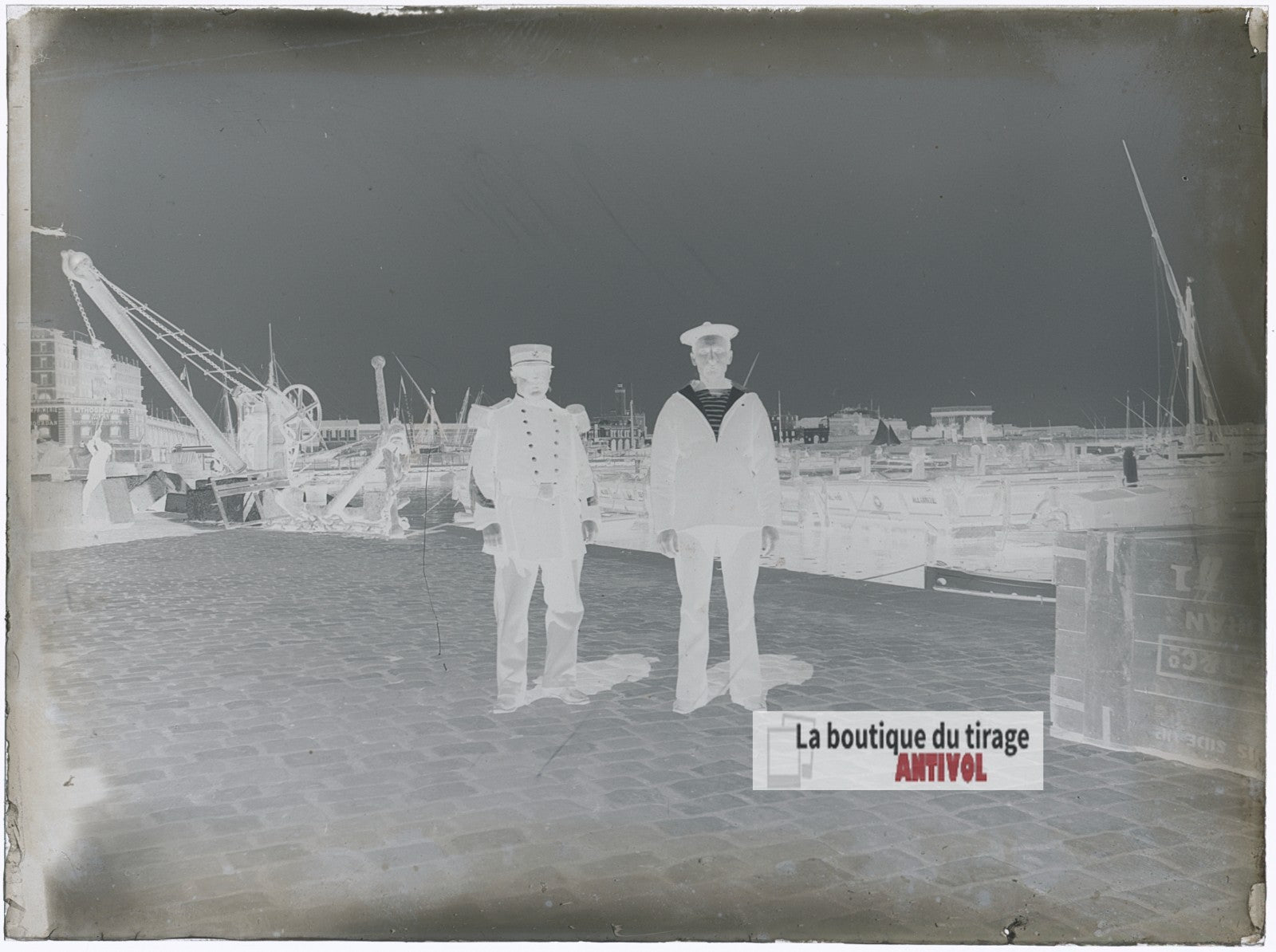 Militaire et marin, port d’Alger, plaque verre photo ancienne, négatif 9x12 cm