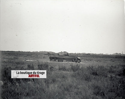 Camp du Ruchard, char, plaque verre, photo ancienne, négatif N&B 6x13 cm