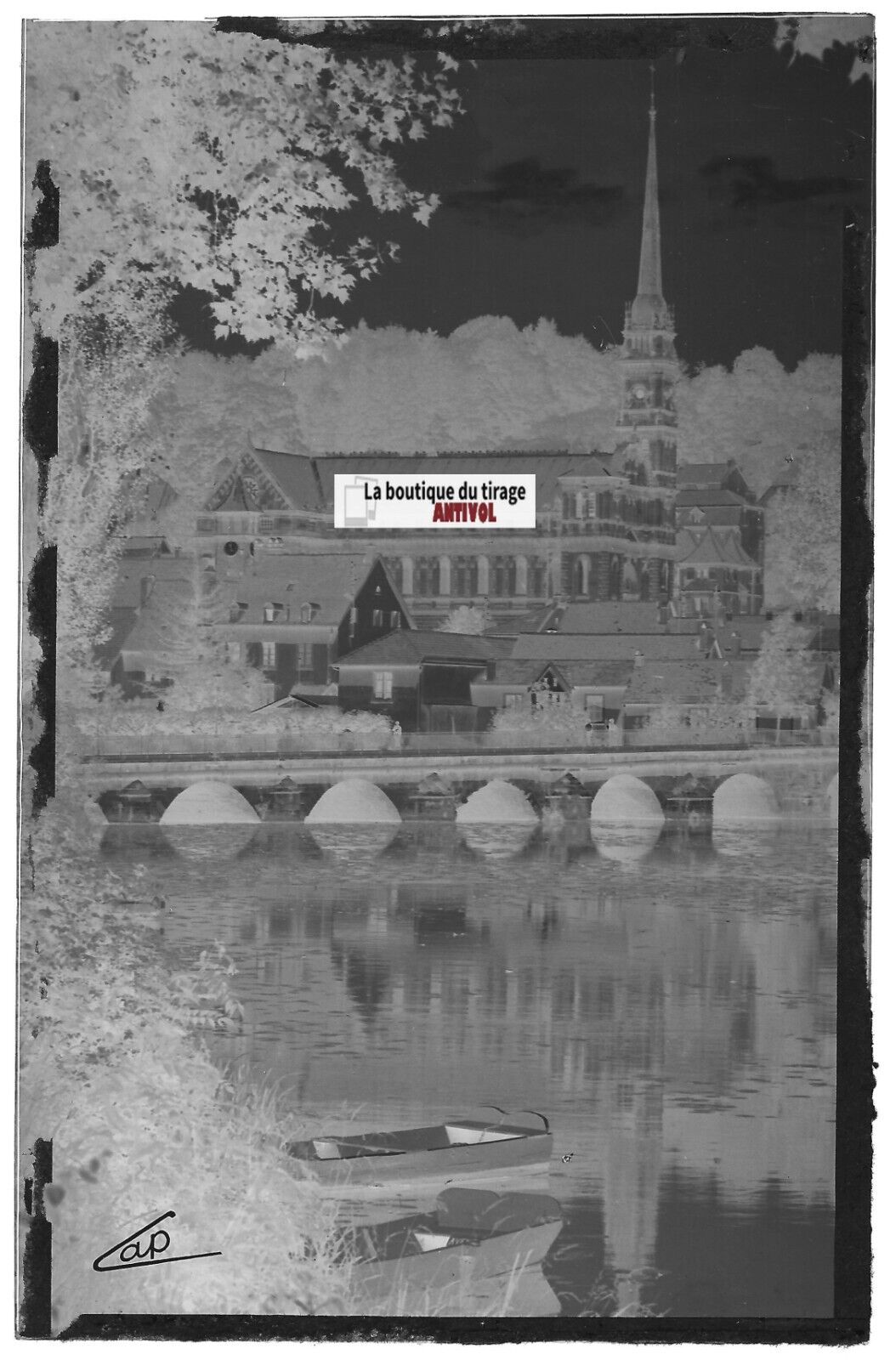 Plaque verre photo vintage négatif noir & blanc 9x14 cm Montbéliard, rivière