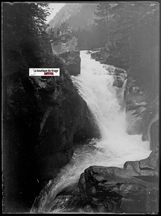 Pyrénées, cascade Cerisey, Plaque verre photo, négatif noir & blanc 9x12 cm