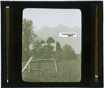Vallée de l’Oisans, photo J. Moulin, plaque verre, couleur, positif 8,5x10 cm