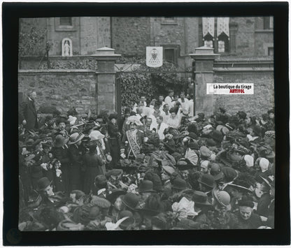 Groupe, personnages, fête, photo plaque verre, noir & blanc, positif 8,5x10 cm
