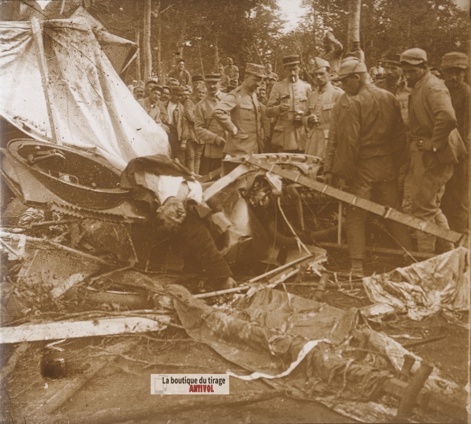 Verdun, avion allemand, guerre WW1, plaque verre photo ancienne stéréo 6x13 cm
