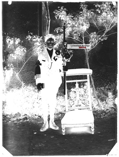 Plaque verre photo ancienne négatif noir et blanc 9x12 cm jeune garçon vintage 