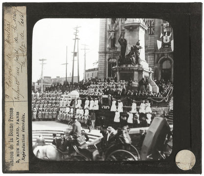 Statue Mgr de Laval, Congrès Montréal, photo plaque de verre, positif 8,5x10 cm