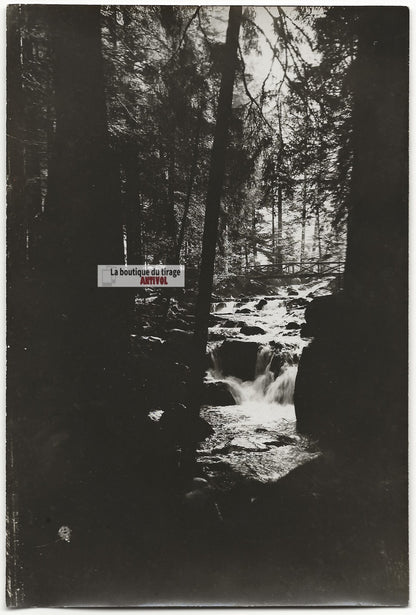Plaque verre photo ancienne négatif noir et blanc 13x18 cm Gérardmer saut Cuves