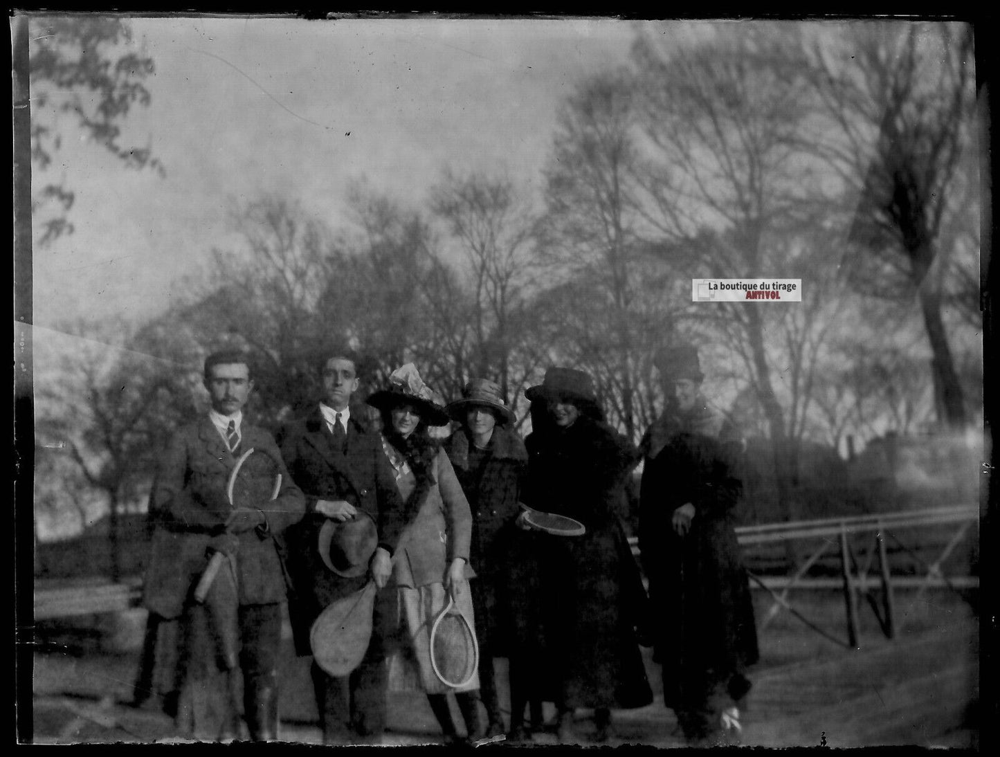 Plaque verre photo ancienne négatif noir et blanc 9x12 cm tennis parc France 