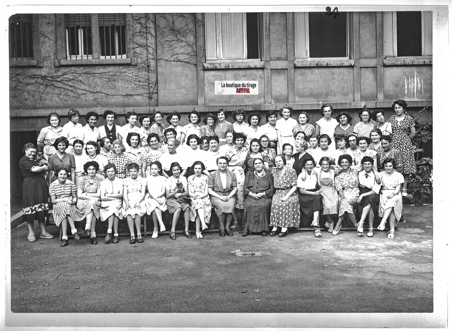 Plaque verre photo ancienne positif noir et blanc 13x18 cm Vittel Vosges femmes