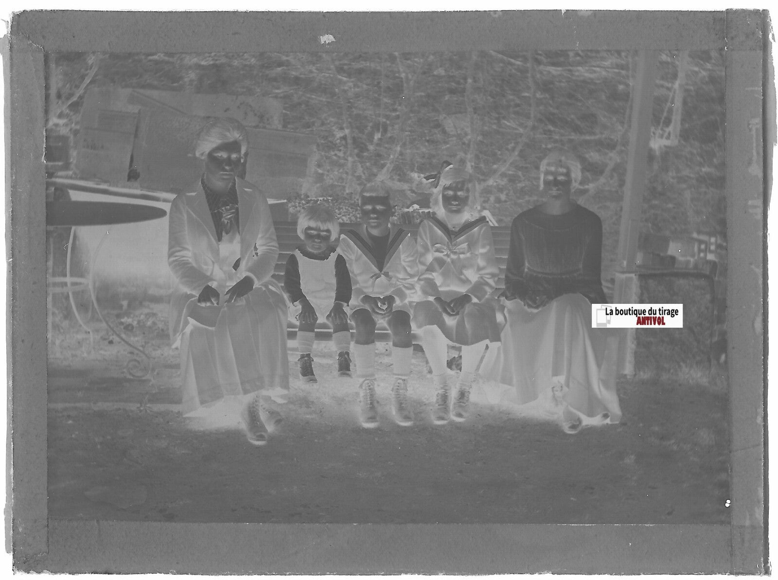 Famille, enfants, Plaque verre photo ancienne, négatif noir & blanc 9x12 cm