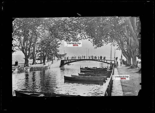 Plaque de verre photo négatif noir et blanc 13x18 cm Annecy pont Amours CPA