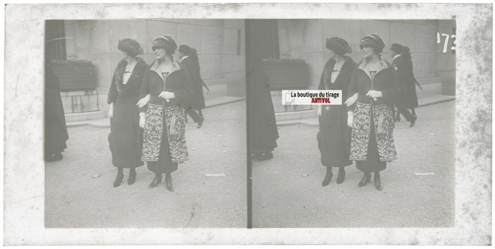 Personnages, Longchamp, Paris, plaque verre stéréoscopique, positif 8,5x17 cm