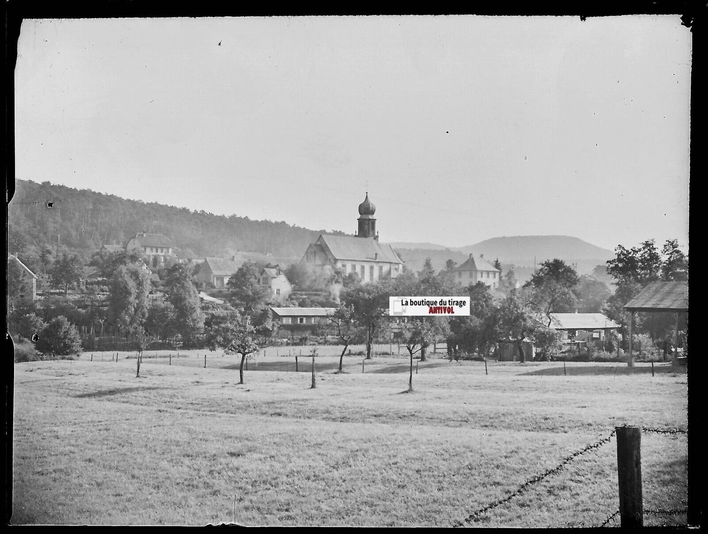 Village en Moselle, Plaque verre photo ancienne, négatif noir & blanc 9x12 cm