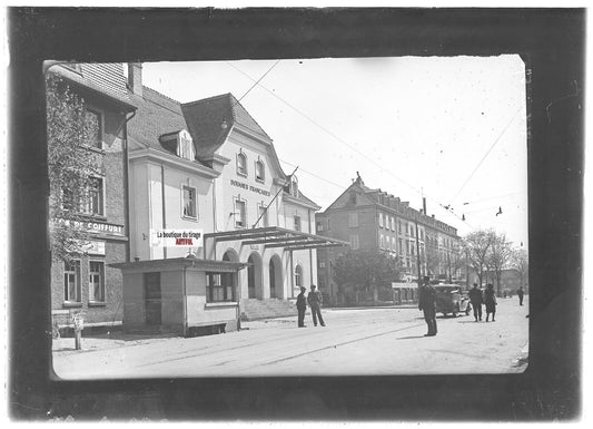 Plaque verre photo ancienne positif noir et blanc 13x18 cm Saint-Louis voiture