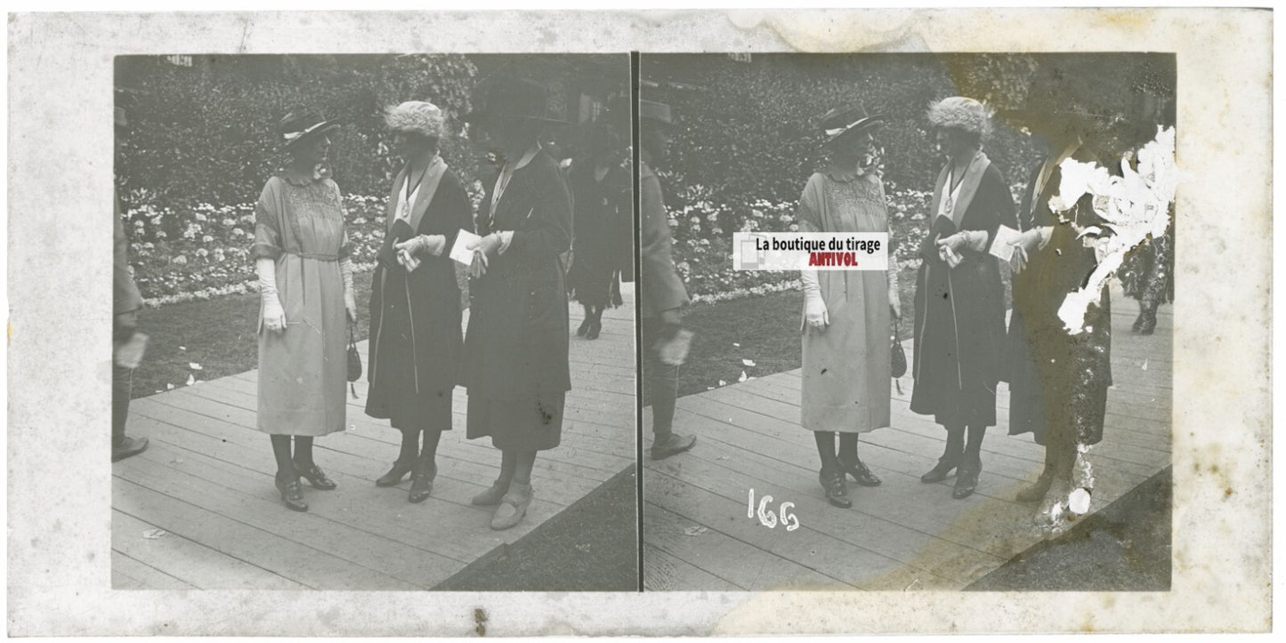 Scène de vie, Longchamp, Paris, plaque verre stéréoscopique, positif 8,5x17 cm