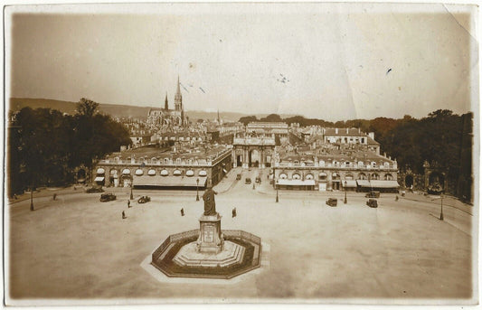 Nancy, place Stanislas, voitures, photographie ancienne, Sépia, papier 9x14 cm