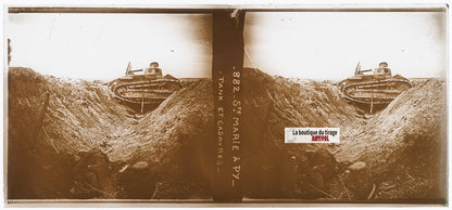 Sainte-Marie-à-Py, Char Renault FT, plaque verre, photo ancienne stéréo 6x13 cm