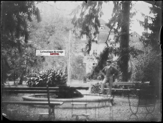 Plaque verre photo ancien négatif noir et blanc 9x12 cm floue château parc