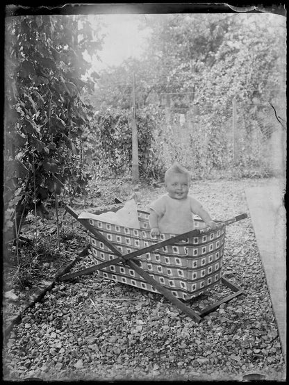 Plaque verre photo ancienne négatif noir et blanc 9x12 cm bébé glass plate 