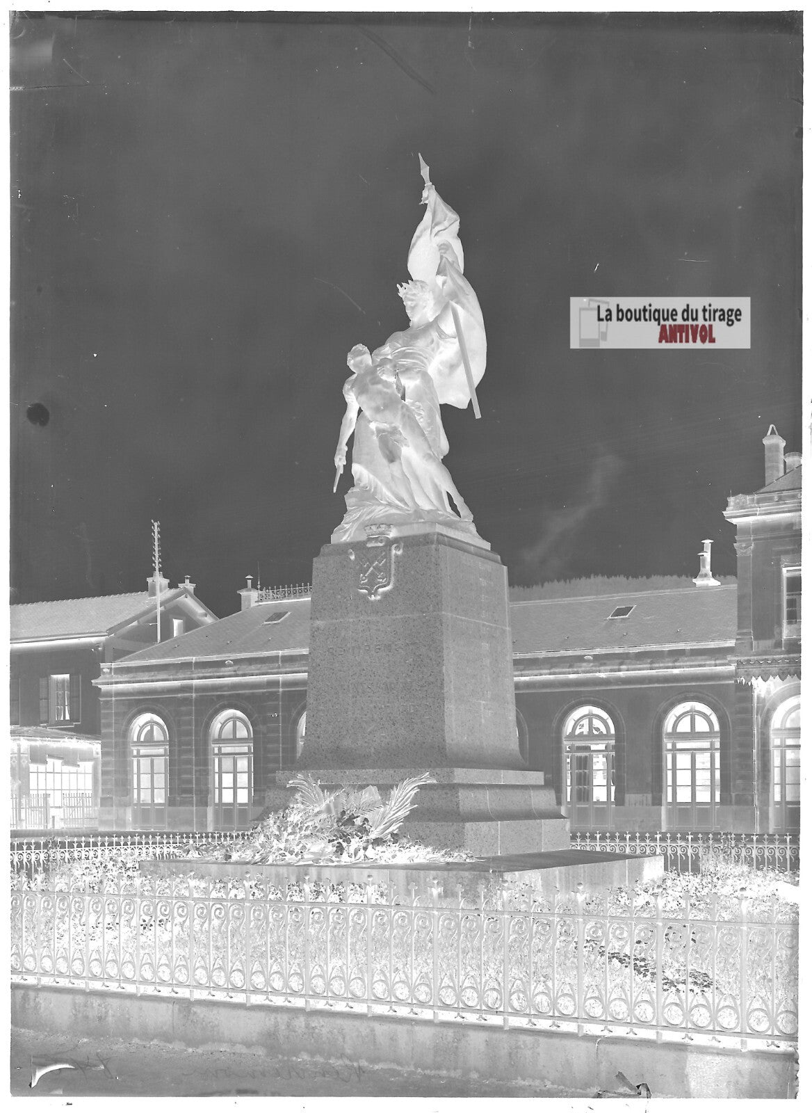 Plaque verre photo ancienne négatif noir et blanc 13x18 cm Remiremont France