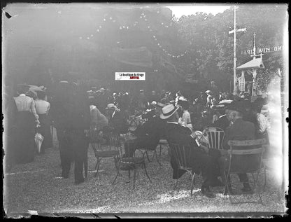 Groupe personnes fête, Plaque verre photo ancienne, négatif noir & blanc 9x12 cm