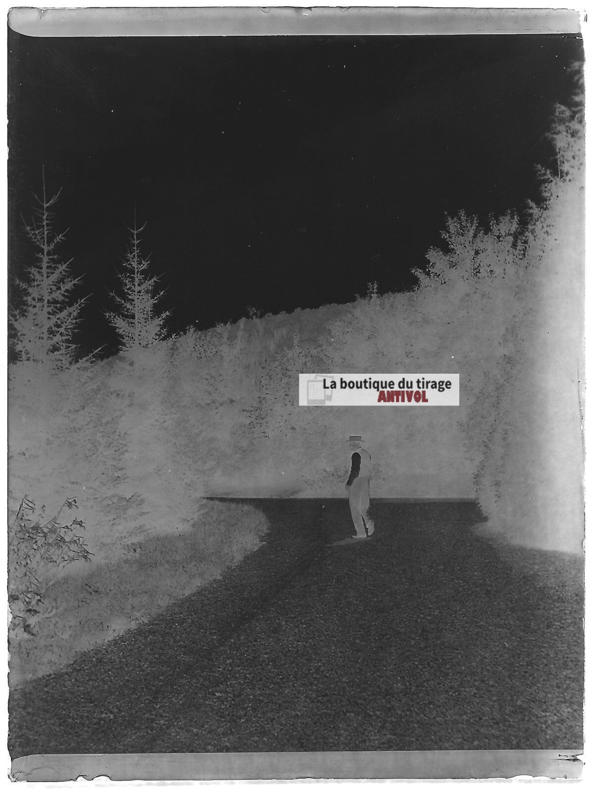 Plaque verre photo ancien négatif noir et blanc 9x12 cm homme avec un chapeau