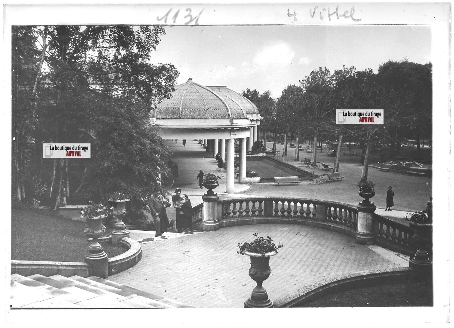 Plaque verre photo ancienne positif noir et blanc 13x18 cm CAP Vittel Vosges