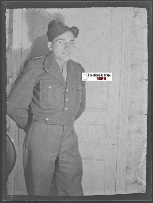 Soldat, militaire, plaque verre photo ancienne, négatif noir & blanc 9x12 cm