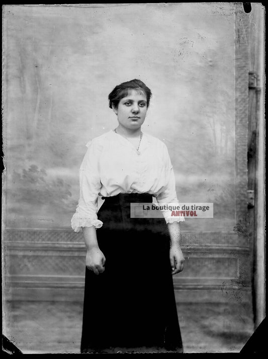 Plaque verre photo ancienne négatif noir et blanc 9x12 cm femme glass plate 