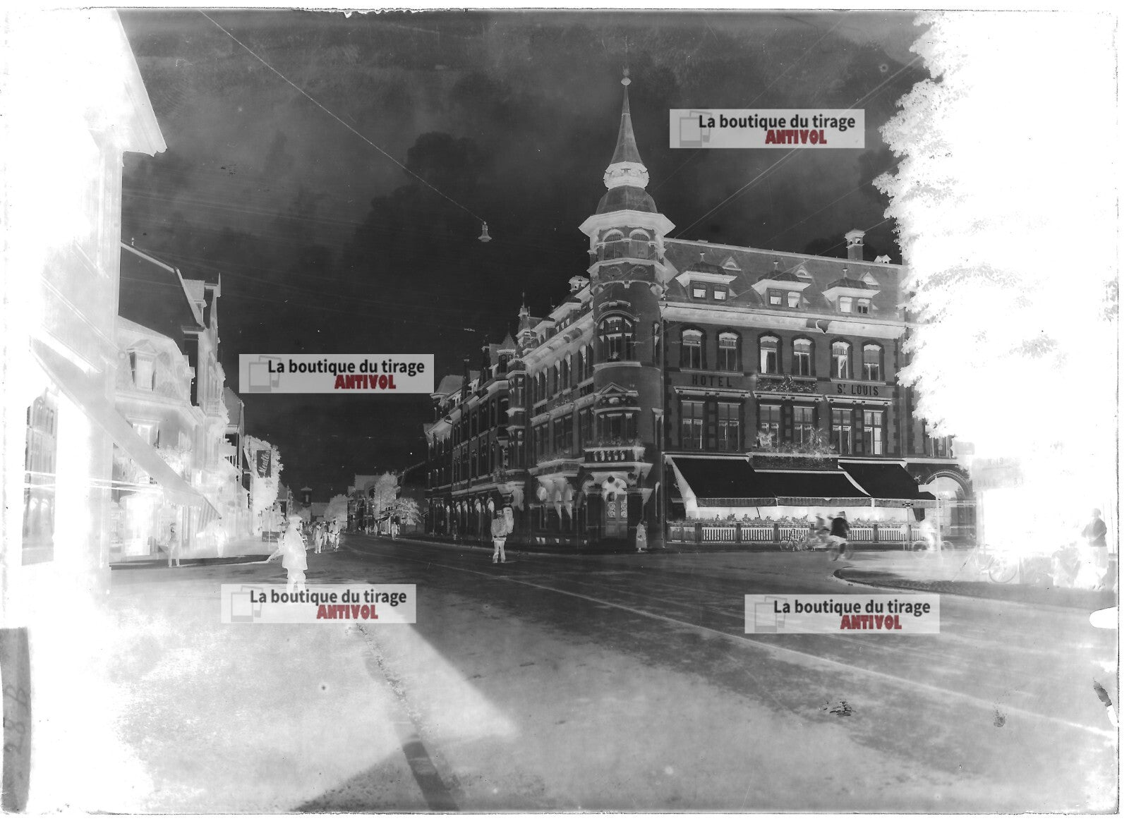 Plaque verre photo ancienne négatif noir et blanc 13x18 cm hôtel Saint-Louis