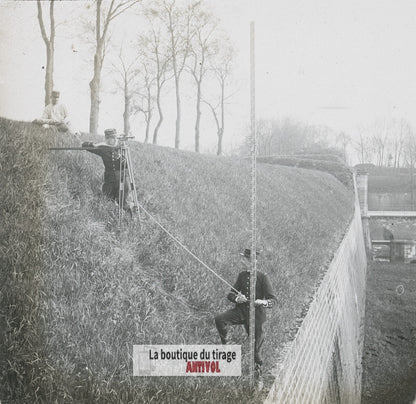 Exercices du génie militaire, plaque verre stéréo, photo ancienne 4,5x10,7 cm