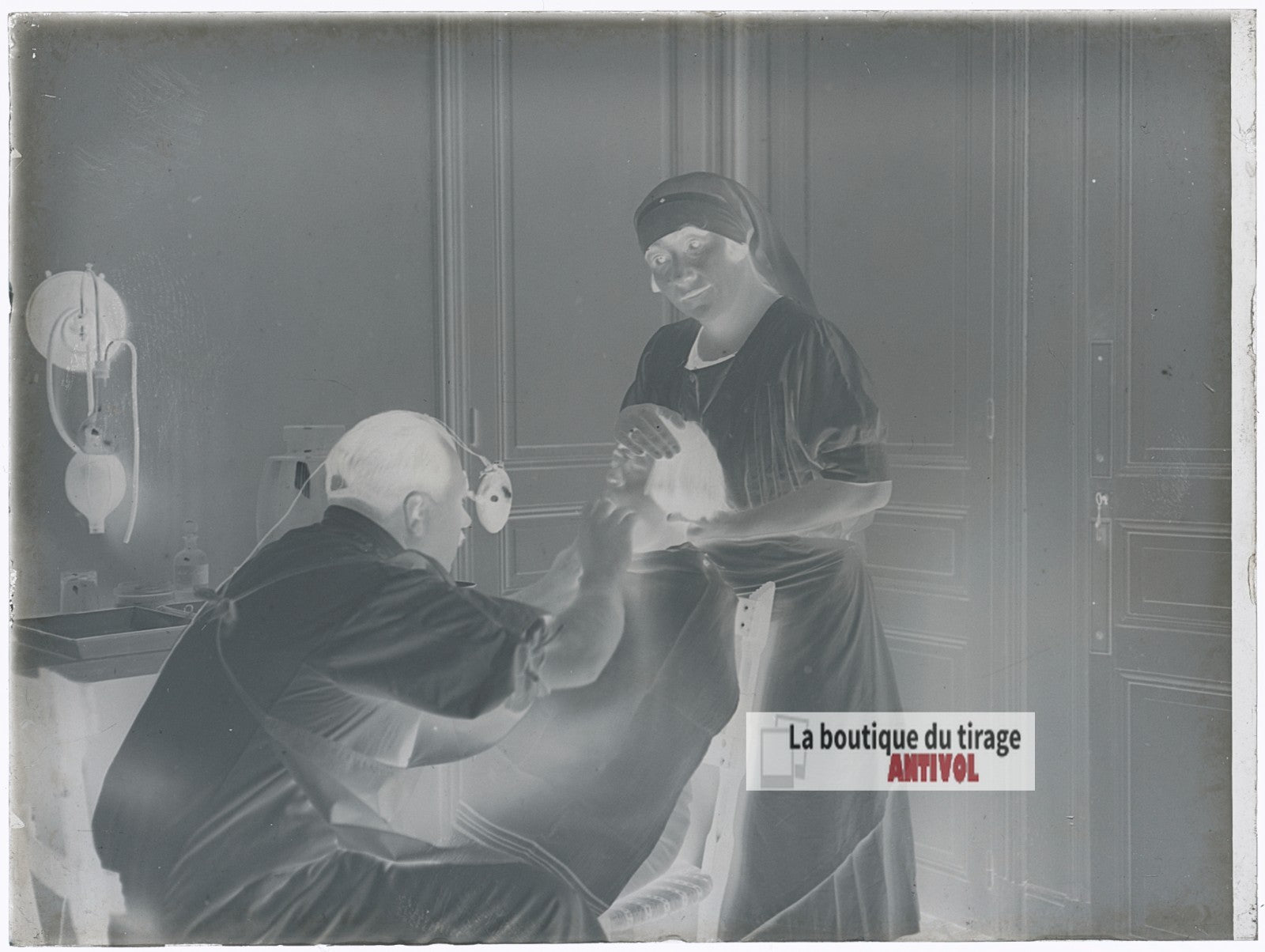 Cabinet médical ou dentaire, plaque verre photo ancienne, négatif 9x12 cm