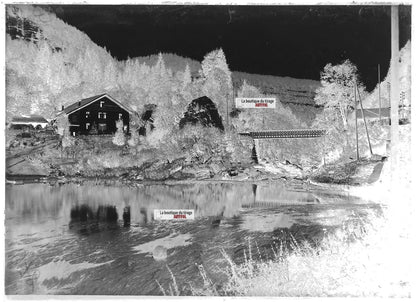 Plaque verre photo ancienne négatif noir et blanc 13x18 cm Lac de Biaufond eau