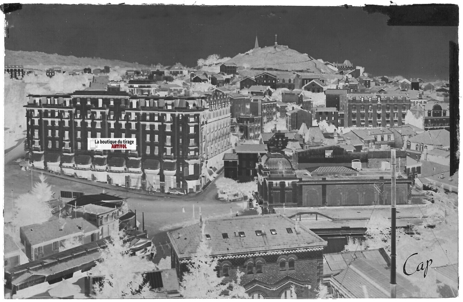 Plaque verre photo ancienne, négatif noir & blanc 9x14 cm, Châtel-Guyon centre