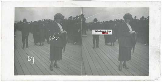 Personnages, Longchamp, Paris, plaque verre stéréoscopique, positif 8,5x17 cm