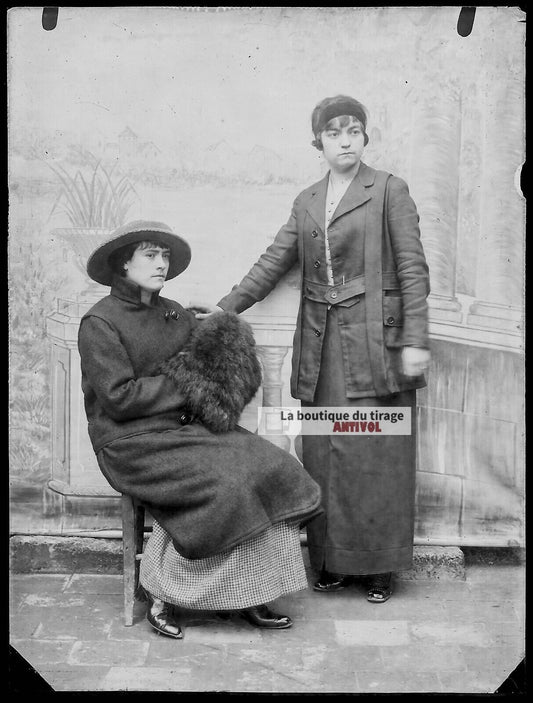 Plaque verre photo ancienne négatif noir et blanc 9x12 cm femmes glass plate 