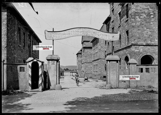 Plaque verre photo ancienne négatif noir et blanc 13x18 cm camp Bitche Jouart