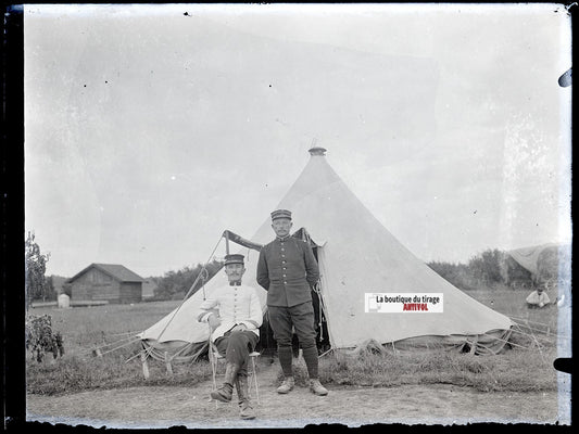 Officiers du 26ᵉ régiment, plaque verre, photo ancienne, négatif N&B 9x12 cm