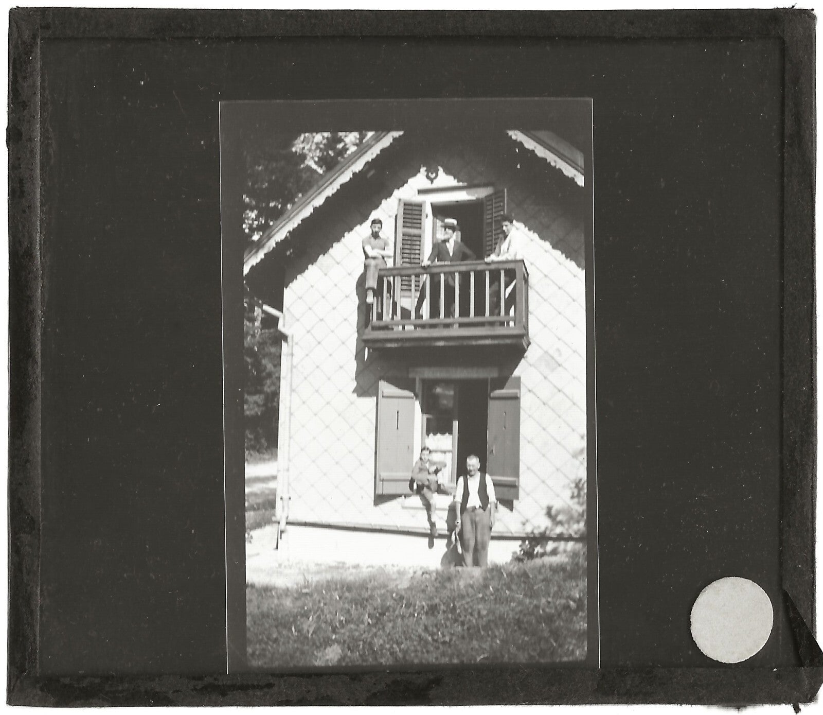 Maison de campagne, personnages, photo plaque de verre, positif 8,5x10 cm