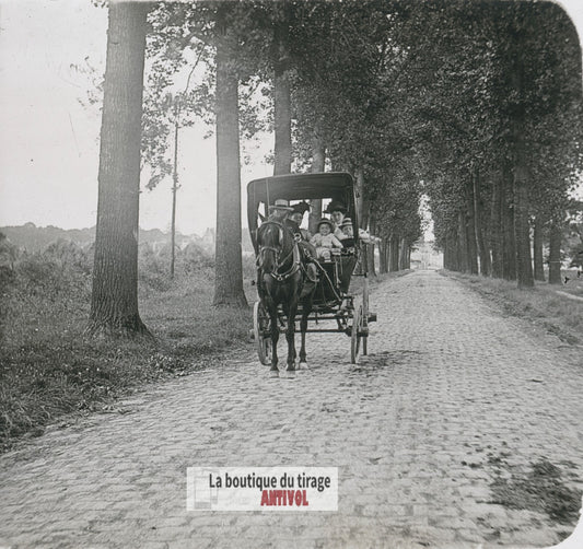 Famille, voiture hippomobile, plaque verre photo ancienne stéréo 6x13 cm