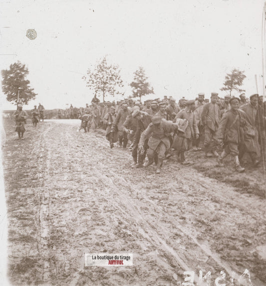 Prisonniers allemands Aisne WW1, plaque verre stéréo, photo ancienne 4,5x10,7 cm