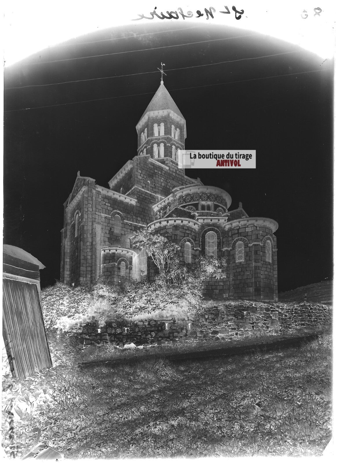 Plaque verre photo ancienne négatif noir et blanc 13x18 cm Saint-Nectaire église