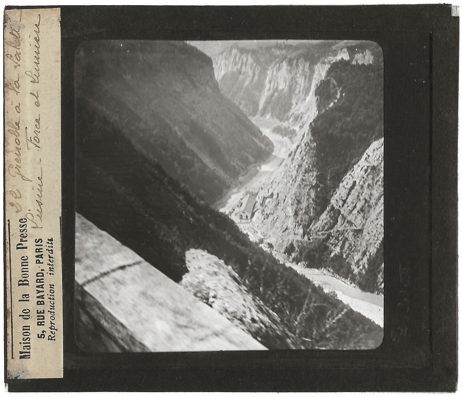 L'usine Force et Lumière, photo ancienne plaque verre, positif 8,5x10 cm