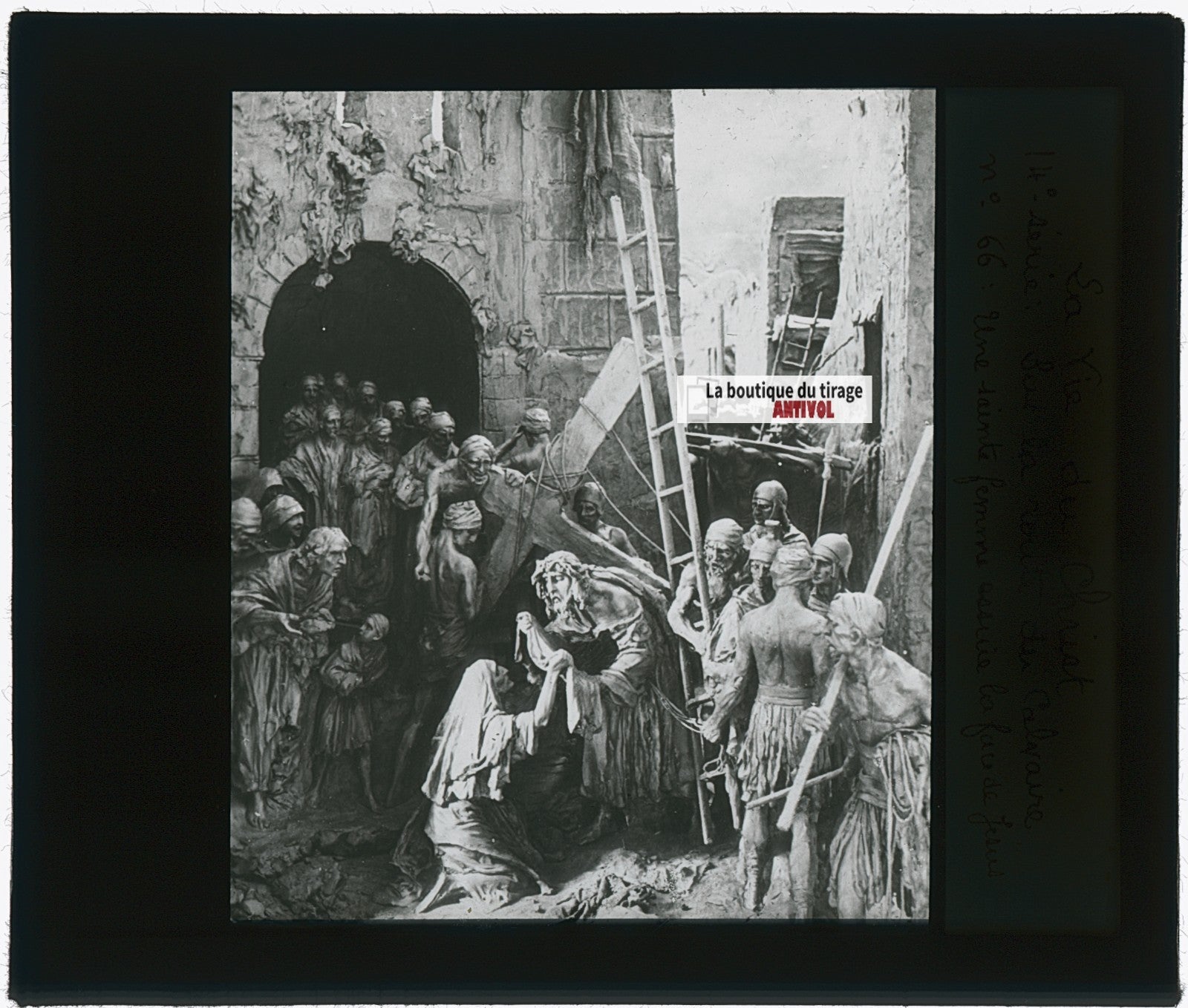 Véronique essuie le visage, photo plaque verre, noir & blanc, 8,5x10 cm