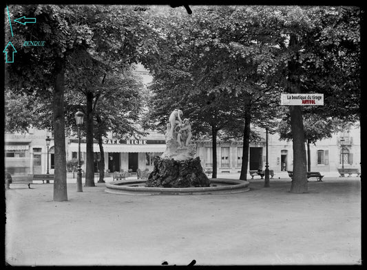 Plaque verre photo ancienne négatif noir et blanc 13x18 cm Tarbes café Riche