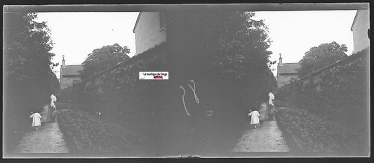 Maison, mère, fille, Plaque verre photo stéréo, négatif noir & blanc 4,5x10,7 cm