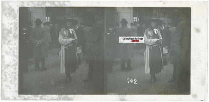 Scène de vie, Longchamp, Paris, plaque verre stéréoscopique, positif 8,5x17 cm