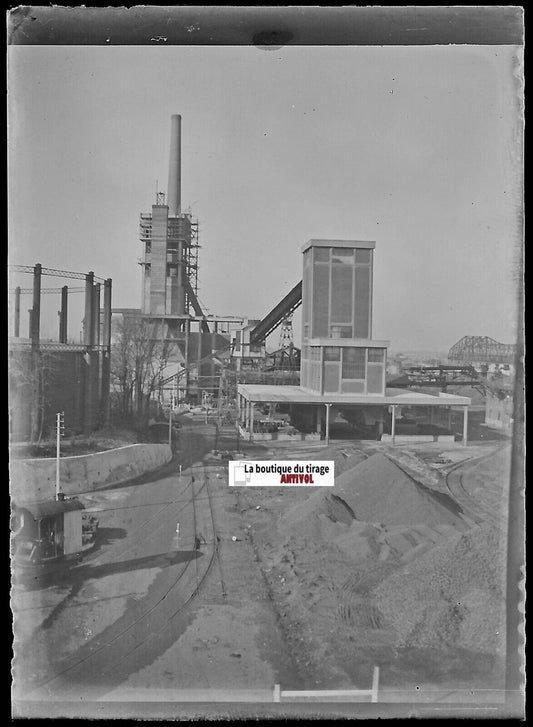 Usine, industrie, Plaque verre photo ancienne, négatif noir & blanc 6x9 cm