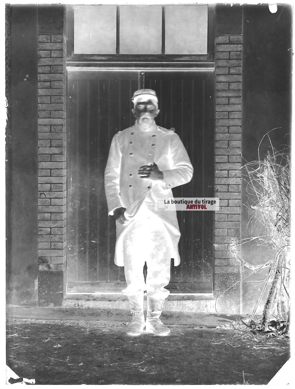 Plaque verre photo ancienne négatif noir et blanc 9x12 cm soldat France vintage 