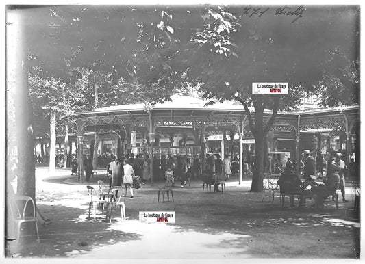 Plaque verre photo ancienne positif noir & blanc 13x18 cm Vichy, source voitures